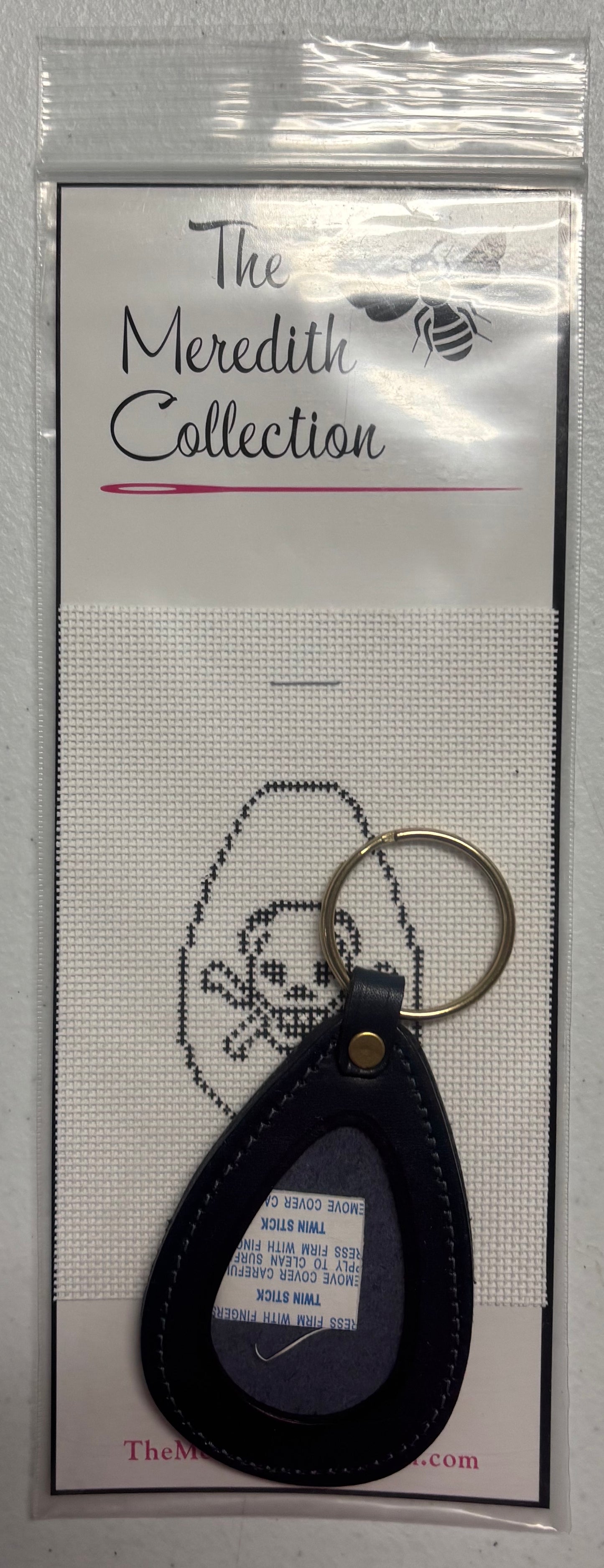 KO-9E Skull and Crossbones Key Fob
