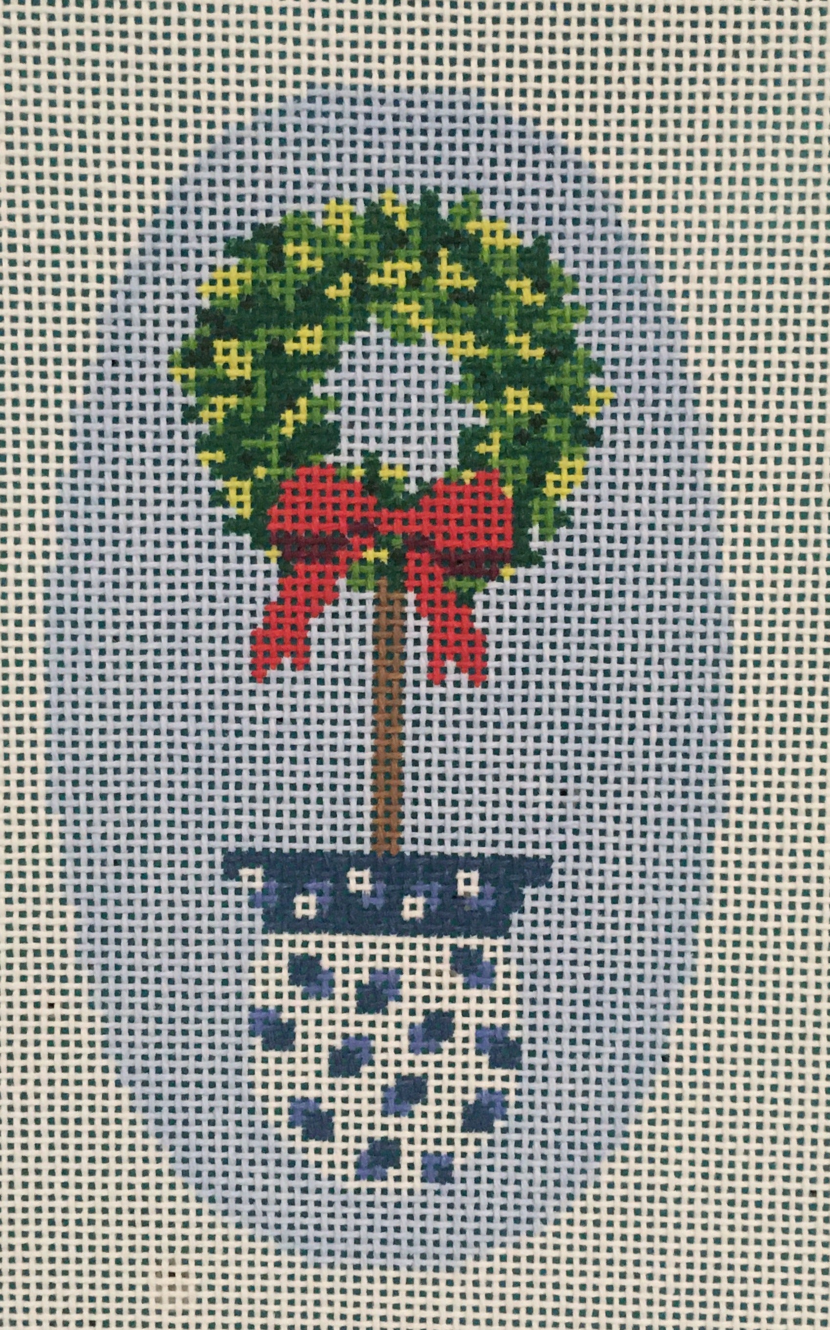 TSS-061 Wreath Topiary