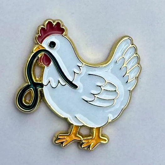 Hen with Thread Needle Minder