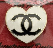 Designer Logo Heart Needleminder 2