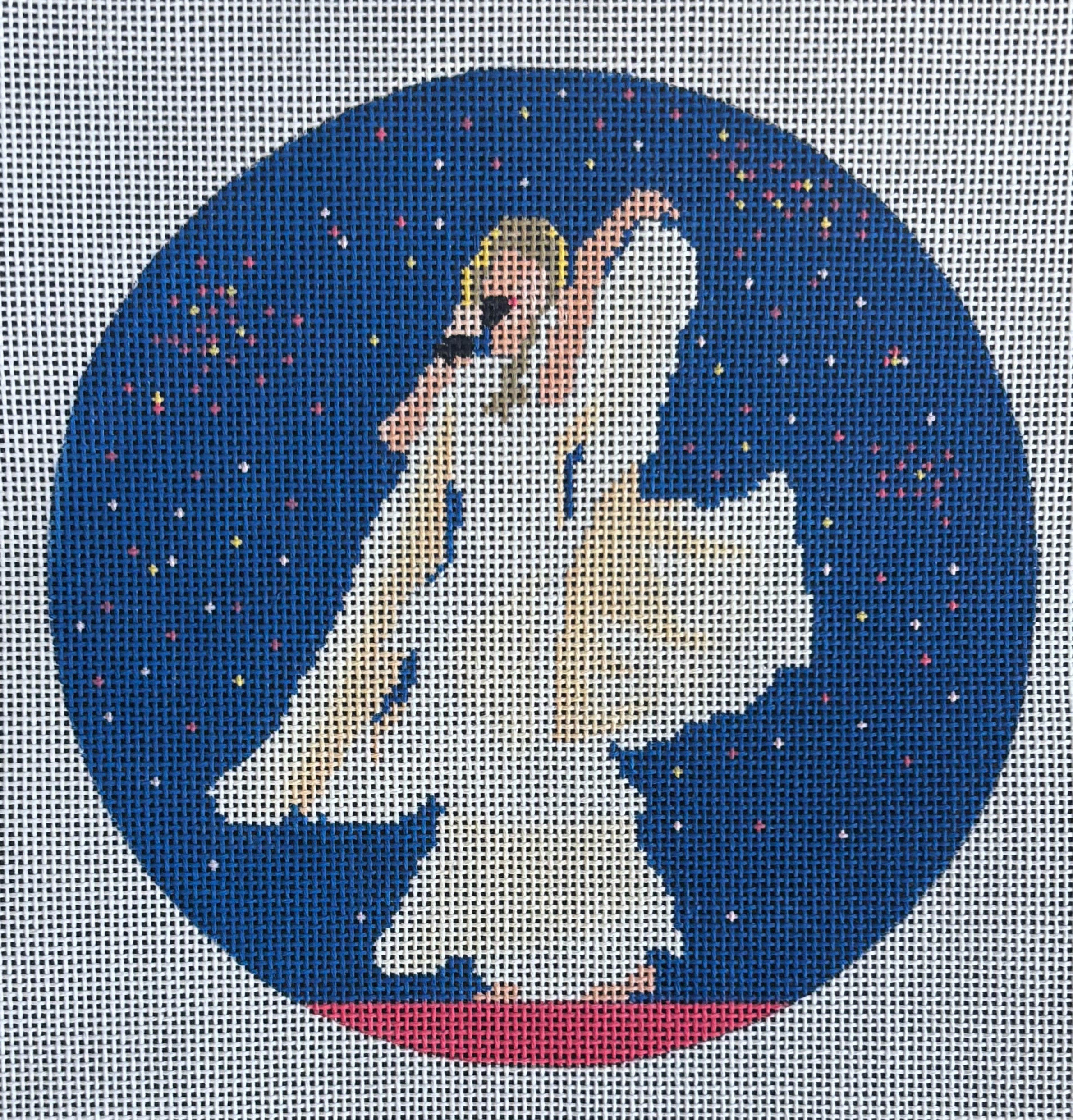 FD202 Taylor Swift in White Gown