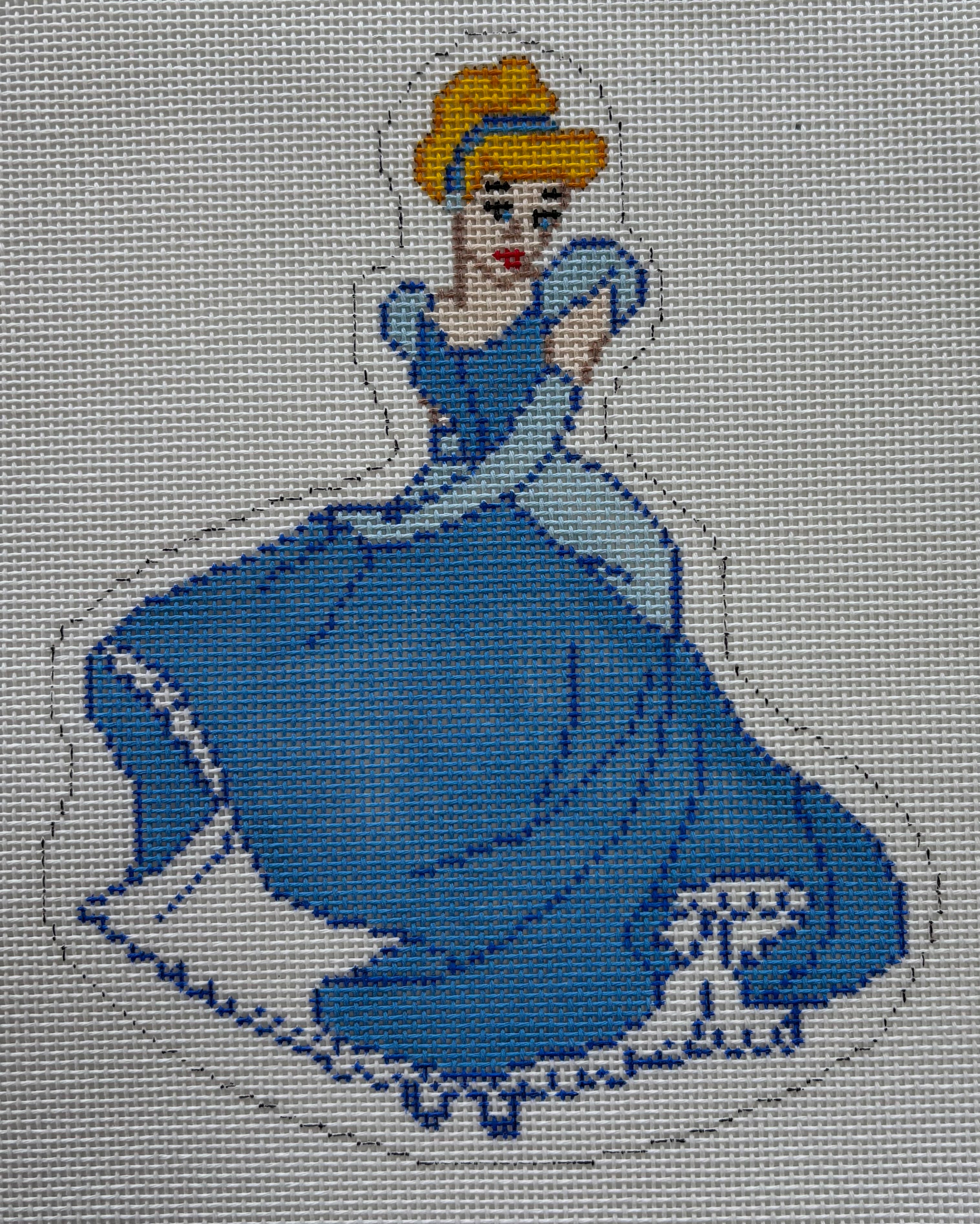 O124 Cinderella Ornament