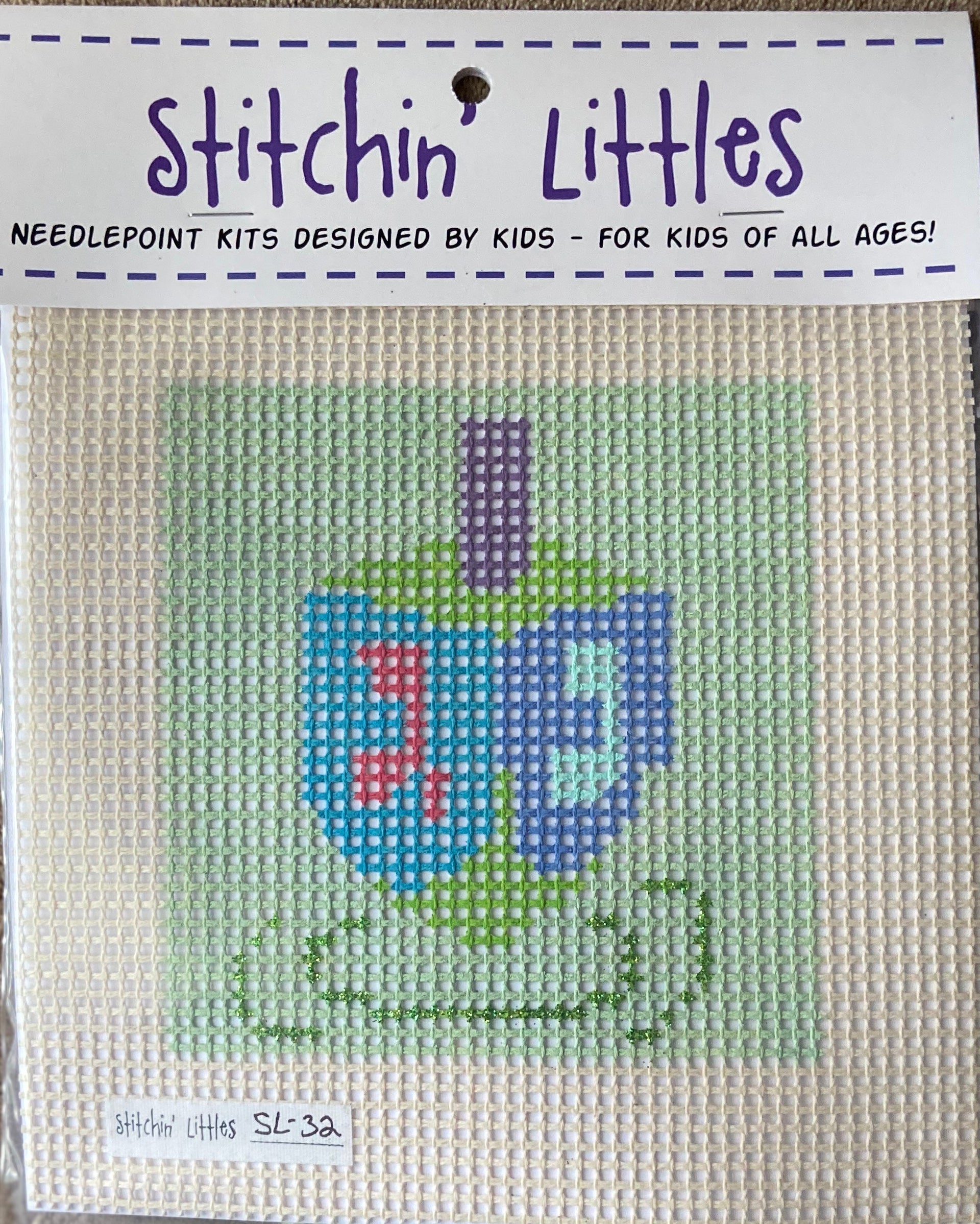SL-32 Dreidel Stitchin Little