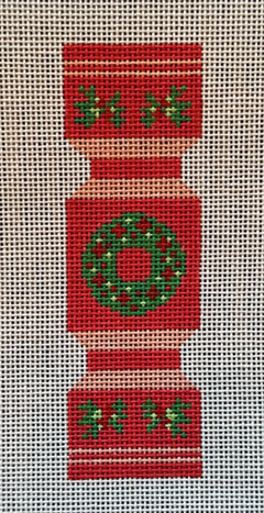 TLM-77 Wreath and Holly Christmas Cracker