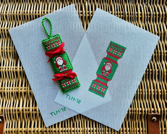 TLM-72 Santa with Presents Christmas Cracker