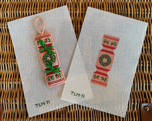 TLM-71 Holiday Wreath Christmas Cracker