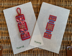 TLM-73 Thistle Snowflake Christmas Cracker