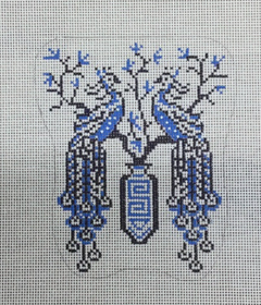 KCD1159 Two Peacocks