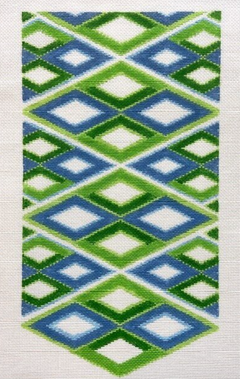 AOK59 Geometric Trifold Clutch