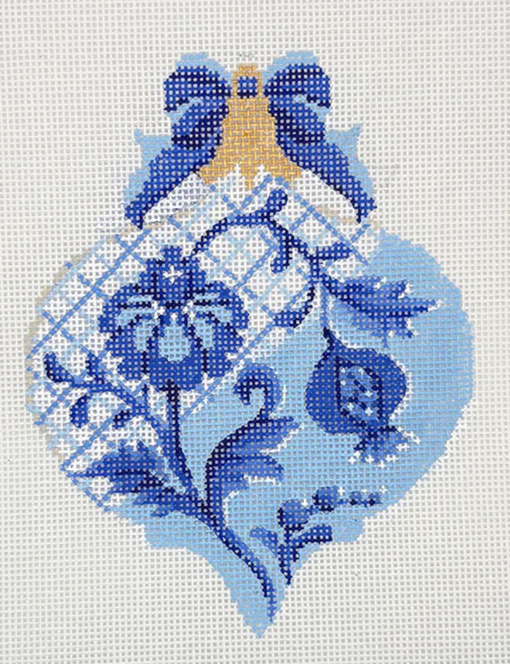 KAH55 Blue and White Trellis Teardrop