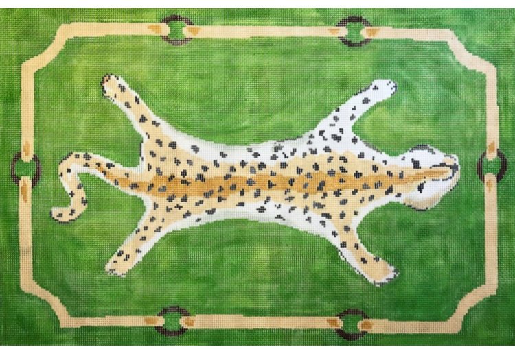 DG-2D-G Leopard Pillow - Green