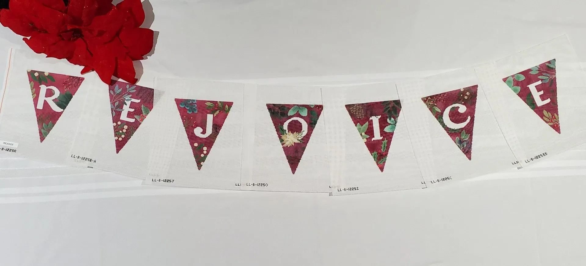 LL-BUN-1225 Rejoice Garland
