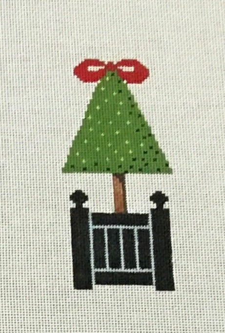RD070-11 Tree Topiary